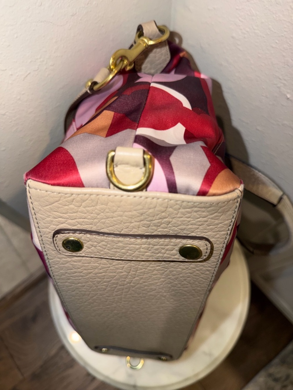 Coach Ashley Scarf Print in Signature Print Satchel with Beige Leather Trim - Picture 4 of 11